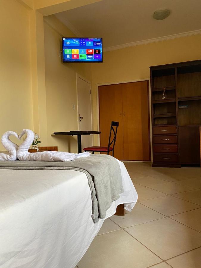 Hotel Cascata Capelinha Екстер'єр фото